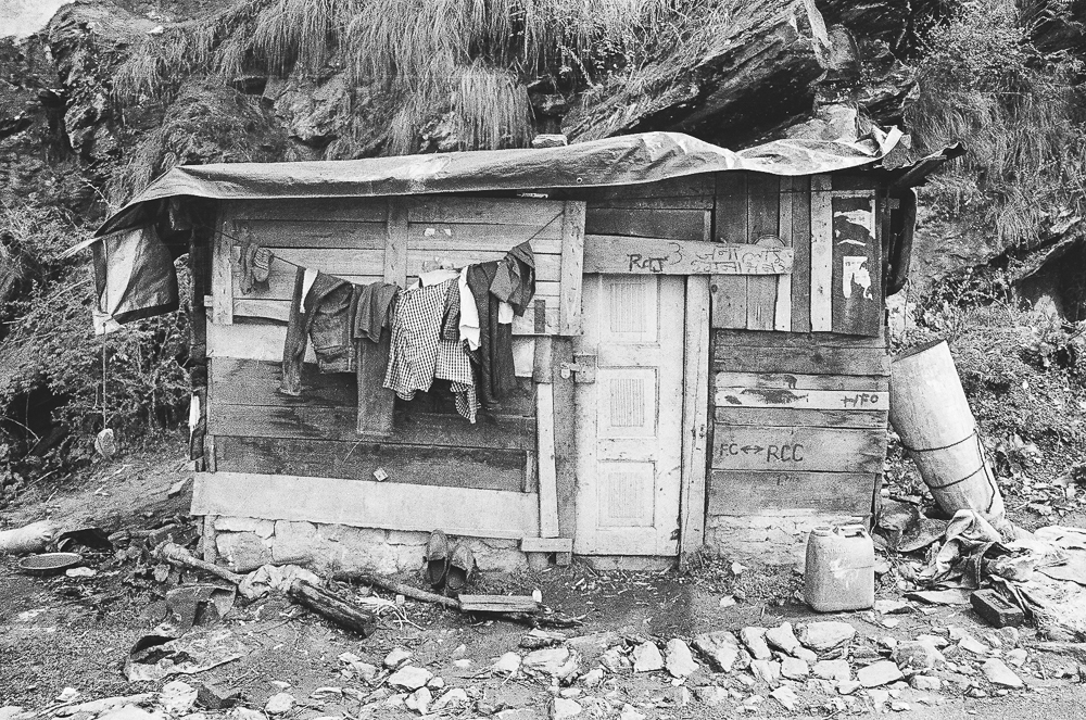 Himalayan shack black and white