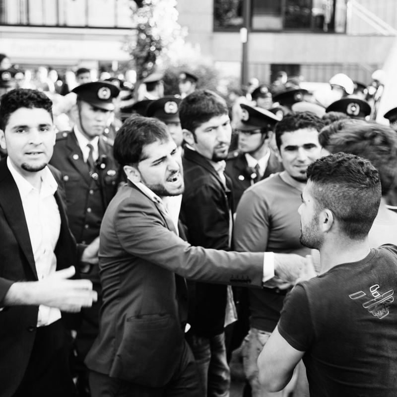 Turkish nationals and Kurds brawl in Tokyo