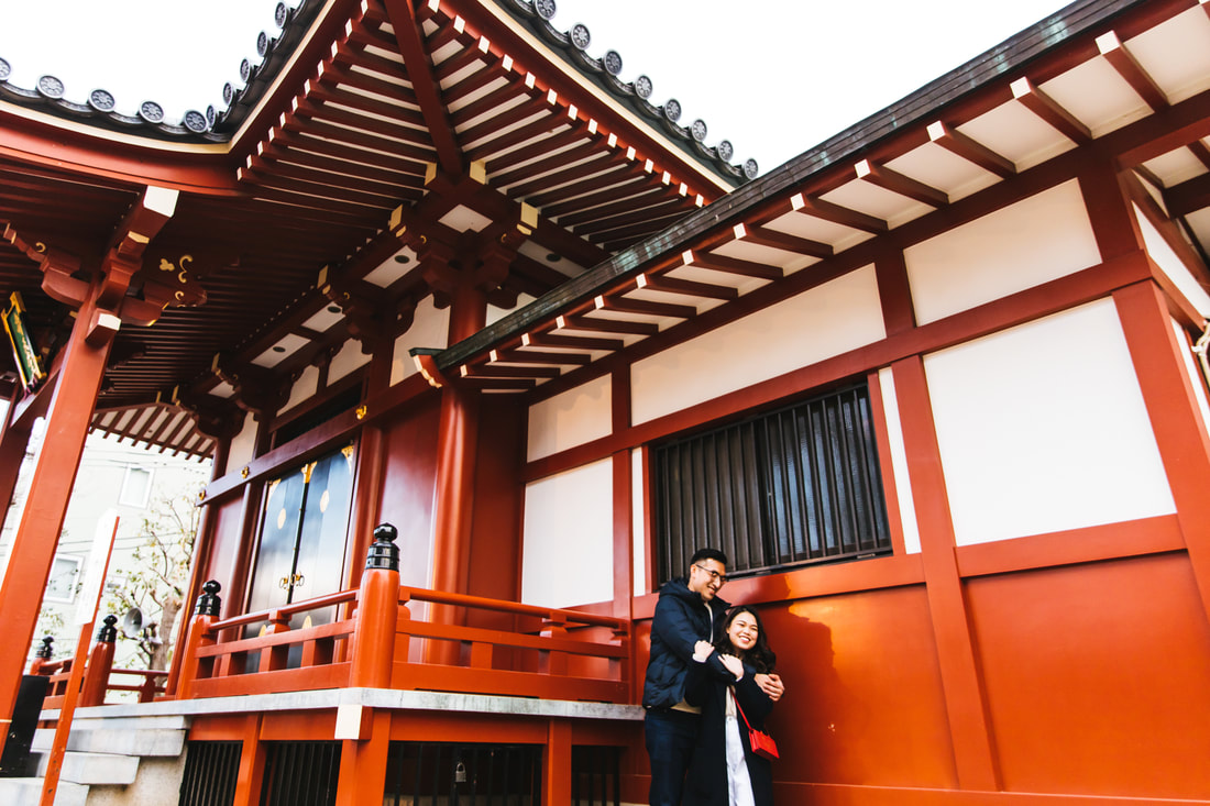 Couple at a Tokyo temple