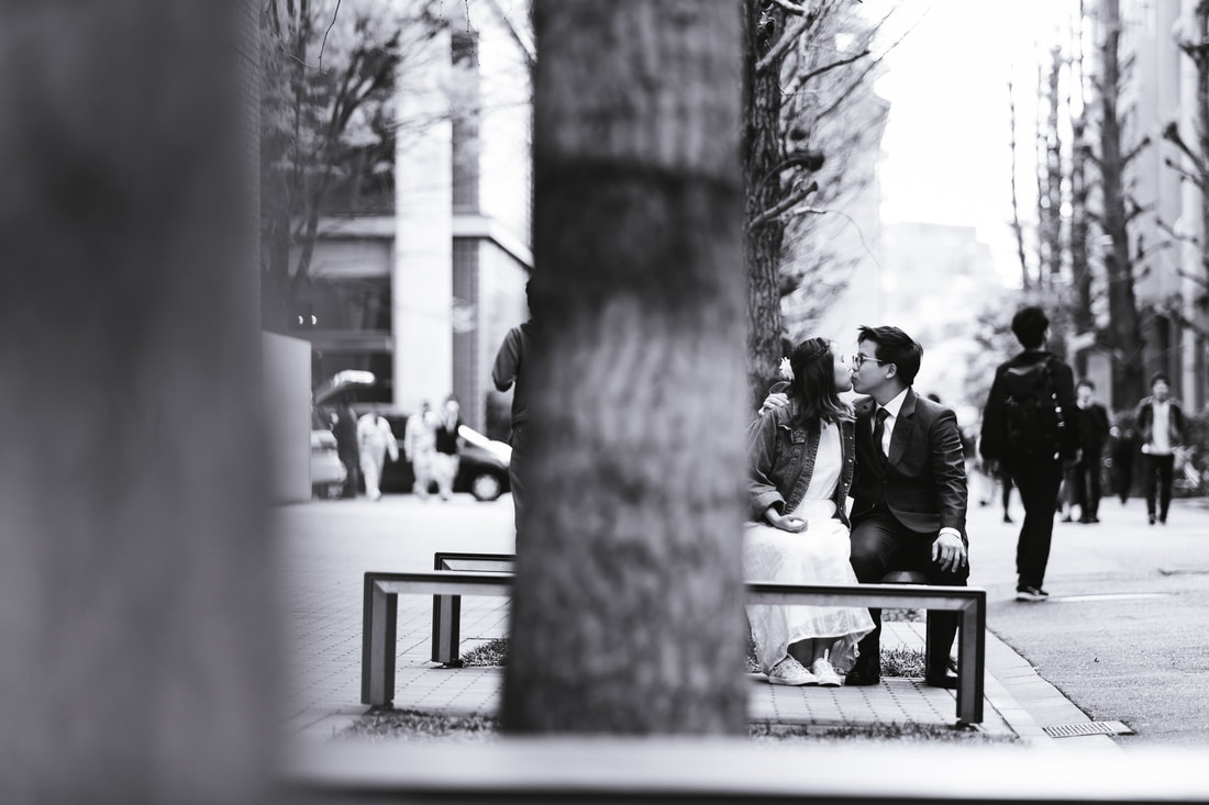 kiss on Waseda campus